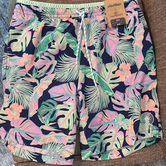 Chubbie’s MEN'S ‘THE NIGHT FAUNAS’ SWIM TRUNK 7" inseam. - Picture 4 of 7